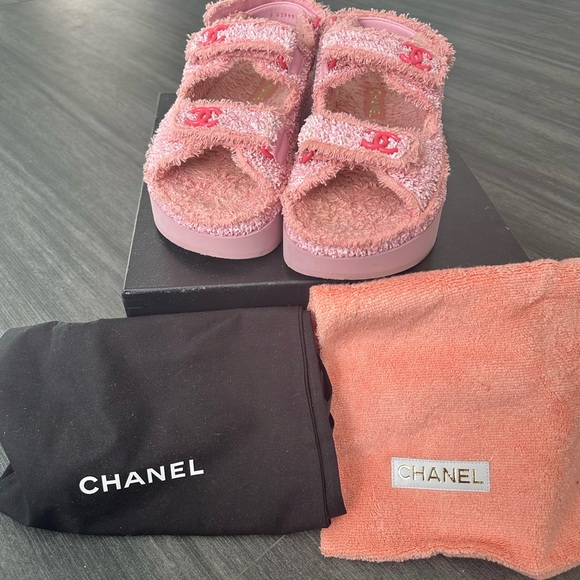 Chanel Pink Platform Sandals size 38 - Picture 5 of 7